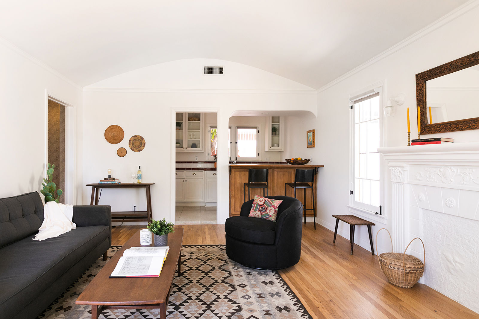 Photo: Charming Home in Historic Silver Lake Bungalow Court